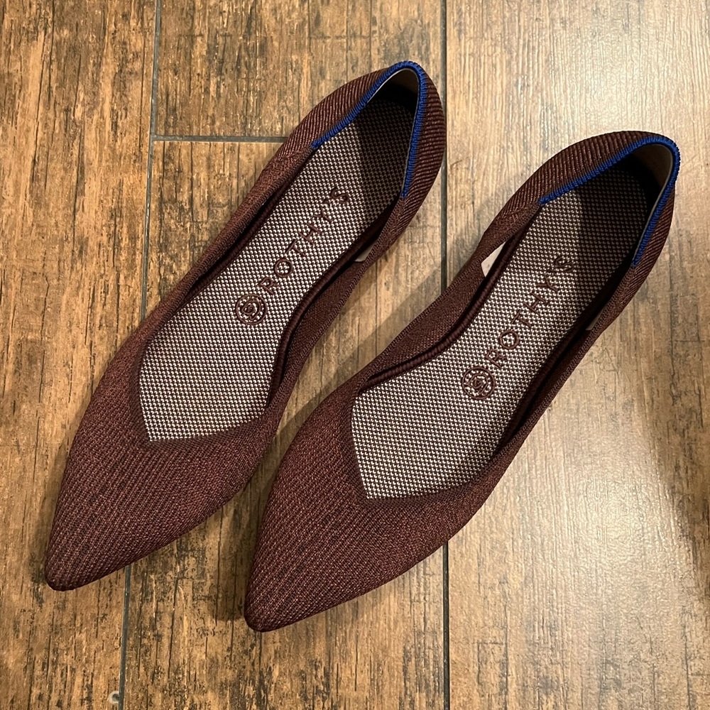 Rothy’s “The Point” in Poinsettia, Size 10 US